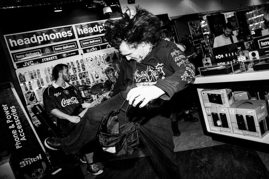 Mosh in HMV