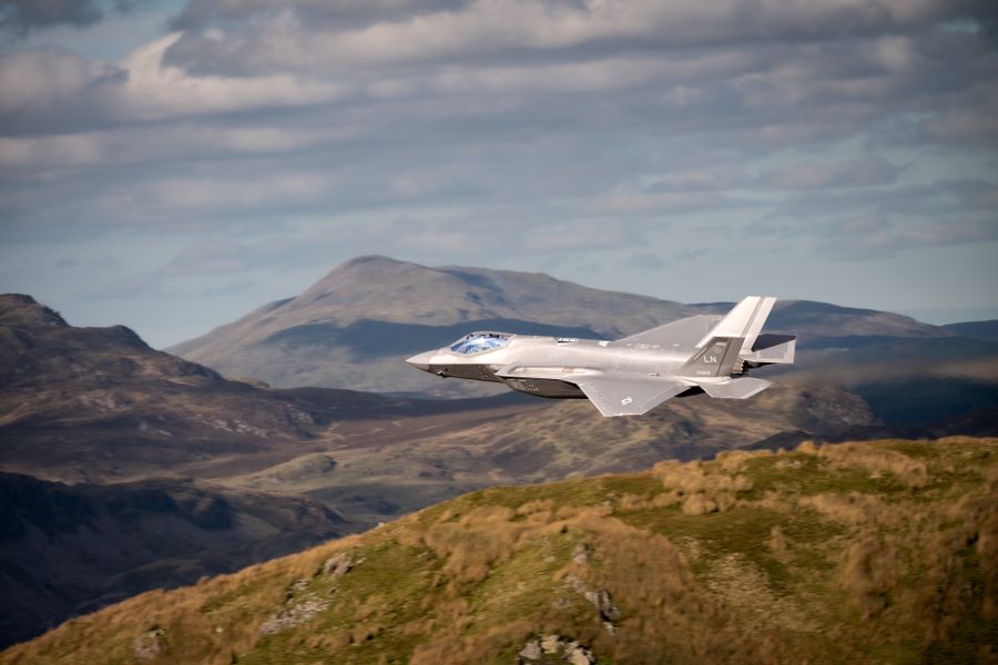 Mach loop F35!