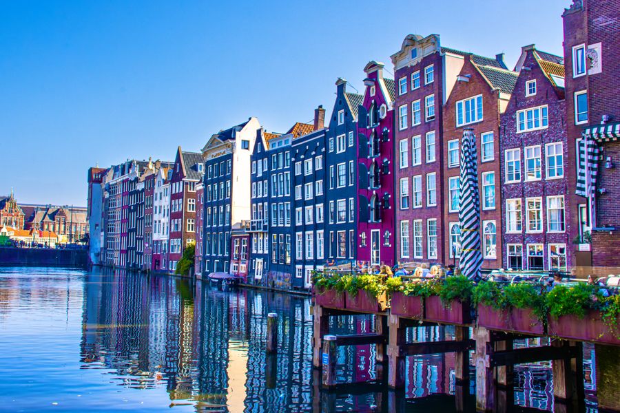 Amsterdam Colours