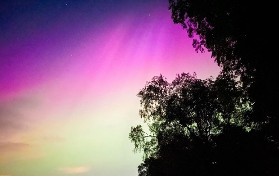 Dancing sky