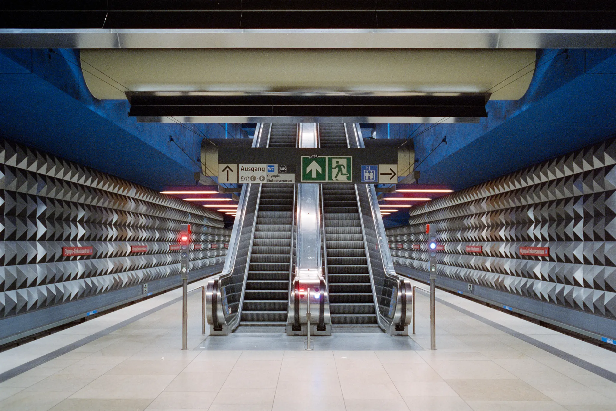 Olympia-Einkaufszentrum, Munich