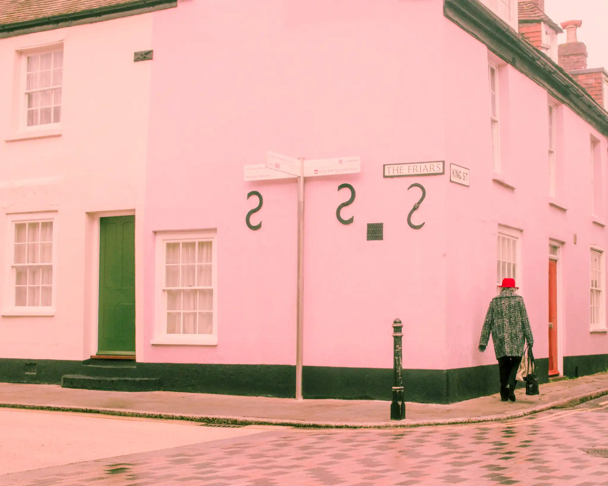 Spot the pinks!